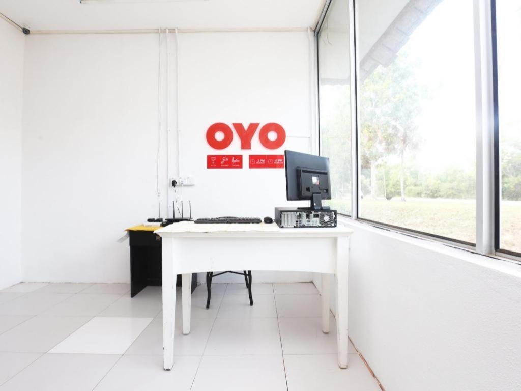 Oyo-89607阿罗哈小屋 Kampung Raja 外观 照片