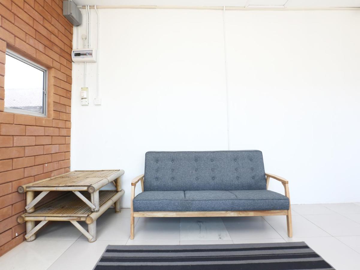Oyo-89607阿罗哈小屋 Kampung Raja 外观 照片